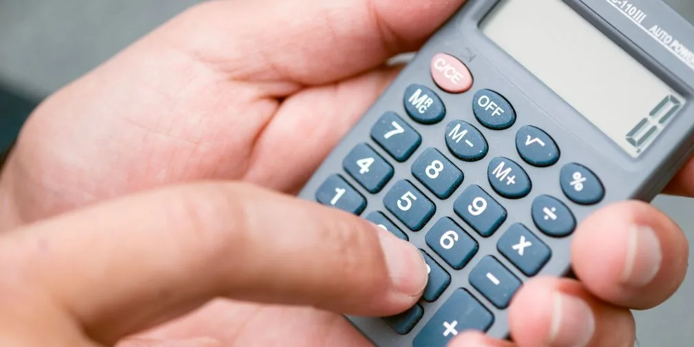 cómo se calcula el impuesto de Sociedades